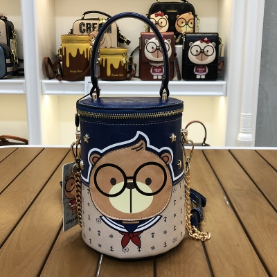 C1214-1 CREME BÄR Tasche Eimertasche im neuen College-Stil JK-Tasche Cartoon-Bär Schulter Messenger Bag für Frauen